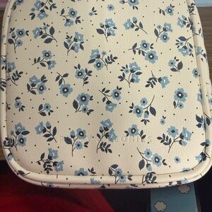Poppy & Peonies Cream and Blue Floral Laptop Bag